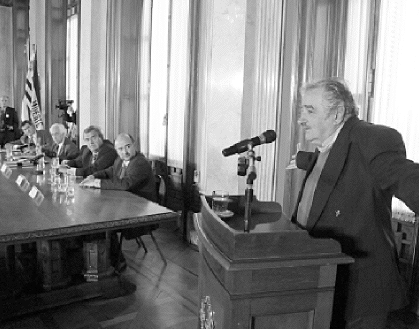 Cuarta visita. Mujica destacó que de aquí en más "se va a  estilar" la visita del presidente al Parlamento.