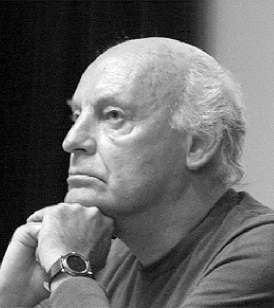 Eduardo Galeano Uno de los firmantes